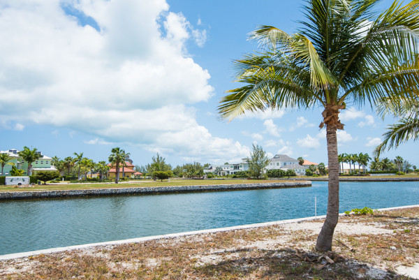 CRYSTAL HARBOUR CANAL LOT CRYSTAL HARBOUR CANAL LOT