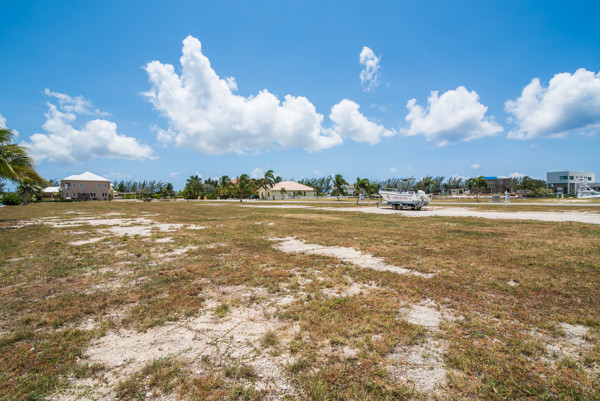 CRYSTAL HARBOUR CANAL LOT CRYSTAL HARBOUR CANAL LOT