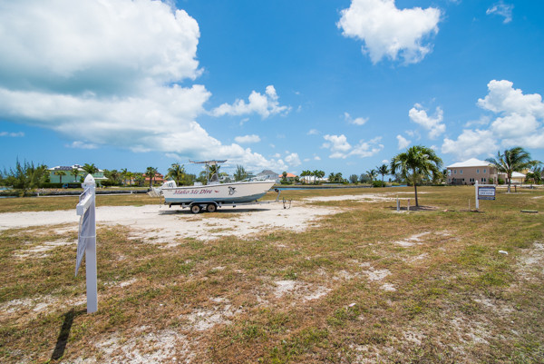 CRYSTAL HARBOUR CANAL LOT CRYSTAL HARBOUR CANAL LOT