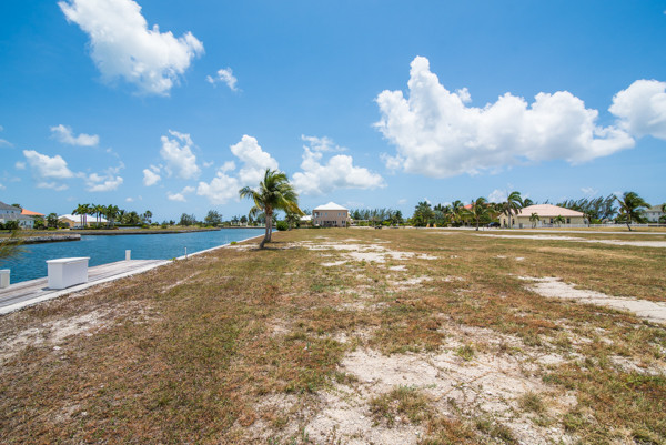 CRYSTAL HARBOUR CANAL LOT CRYSTAL HARBOUR CANAL LOT