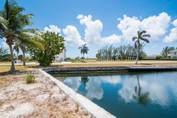 CRYSTAL HARBOUR CANAL LOT CRYSTAL HARBOUR CANAL LOT