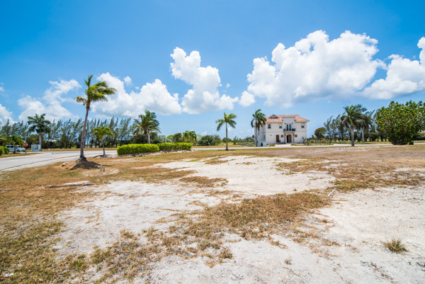 CRYSTAL HARBOUR CANAL LOT CRYSTAL HARBOUR CANAL LOT