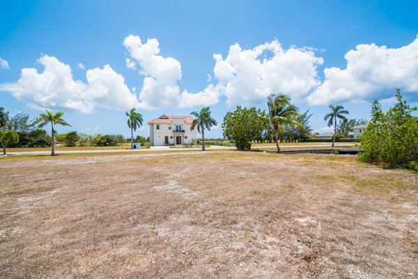 CRYSTAL HARBOUR CANAL LOT CRYSTAL HARBOUR CANAL LOT