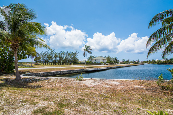 CRYSTAL HARBOUR CANAL LOT CRYSTAL HARBOUR CANAL LOT