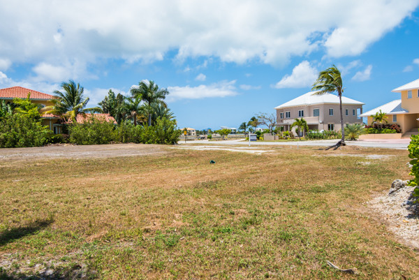 CRYSTAL HARBOUR CANAL LOT CRYSTAL HARBOUR CANAL LOT