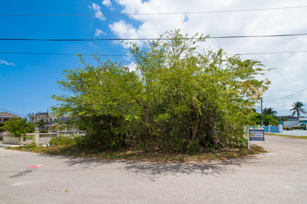 AVILLA LOT IN WEST BAY