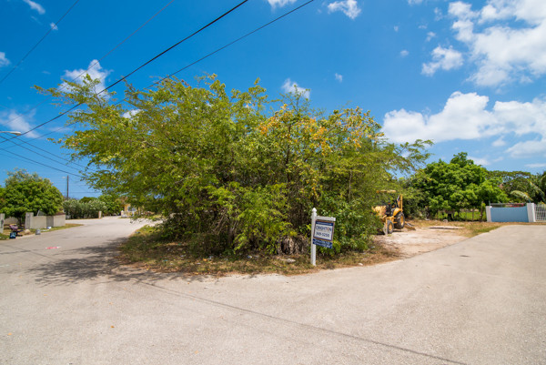 AVILLA LOT IN WEST BAY