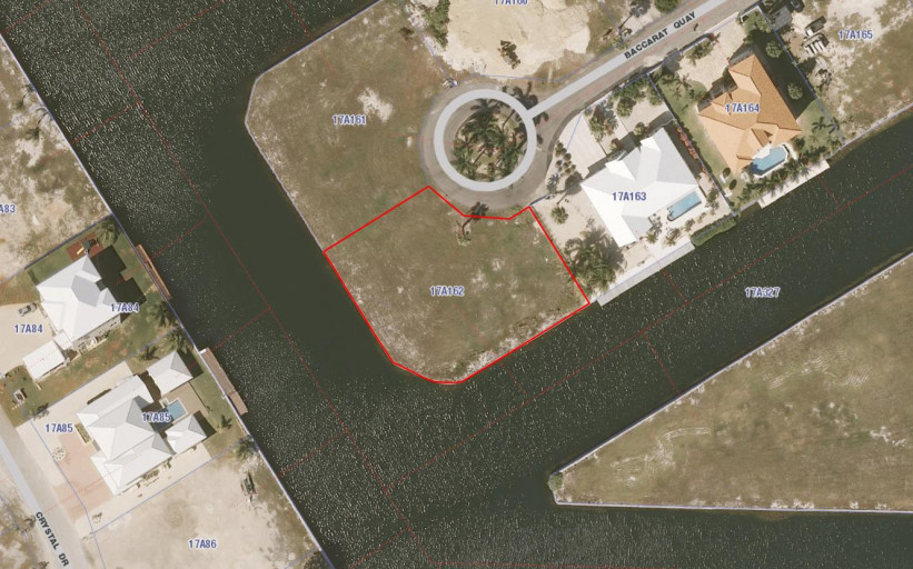 CRYSTAL HARBOUR CANAL LOT - BACCARAT QUAY