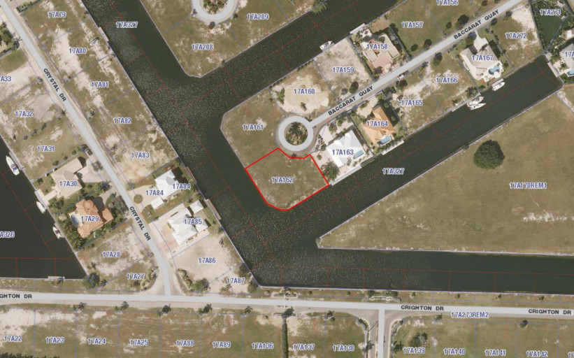 CRYSTAL HARBOUR CANAL LOT - BACCARAT QUAY