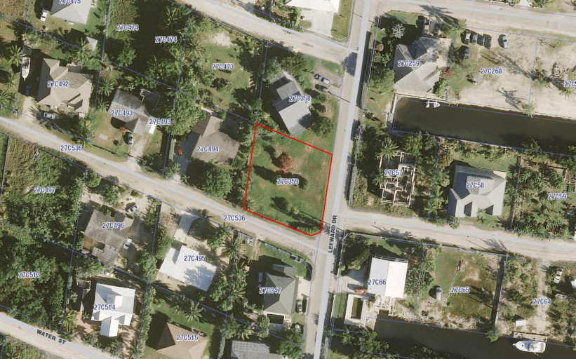 CORNER OF DUGGAN ST AND LEEWARD DRIVE