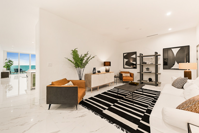FIN RESIDENCE #4