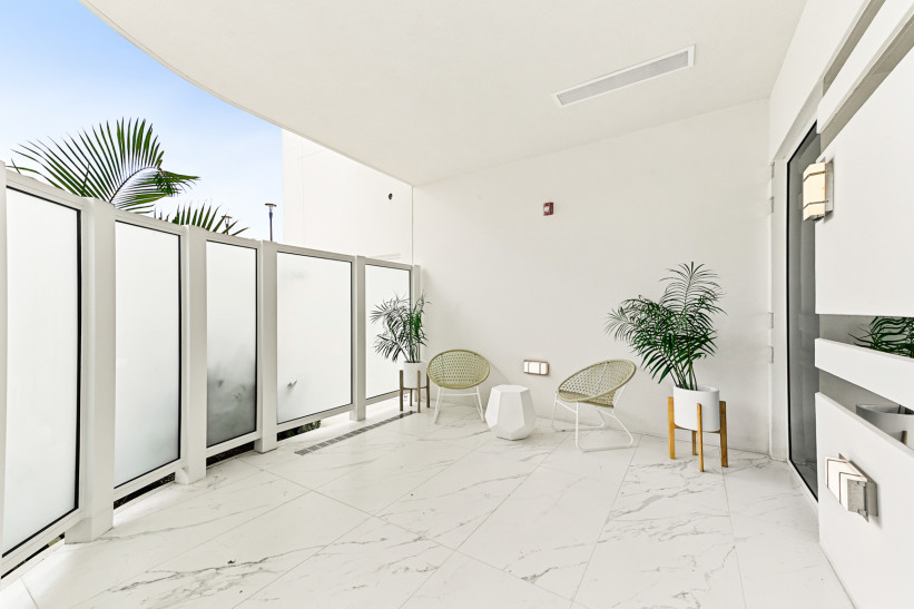 FIN RESIDENCE #4