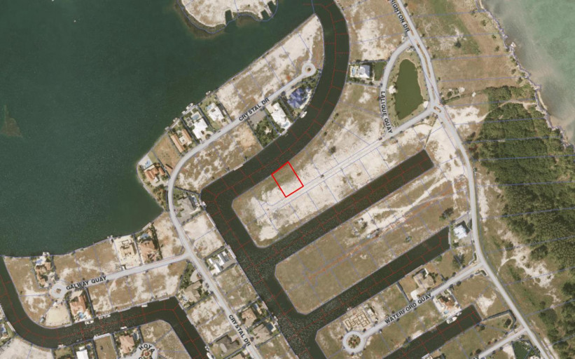LALIQUE POINTE CANAL LOT LALIQUE POINTE CANAL LOT