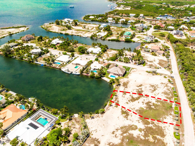 THE SHORES CANAL FRONT LOT THE SHORES CANAL FRONT LOT