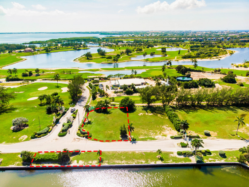 CRYSTAL HARBOUR CANAL LOT CRYSTAL HARBOUR CANAL LOT