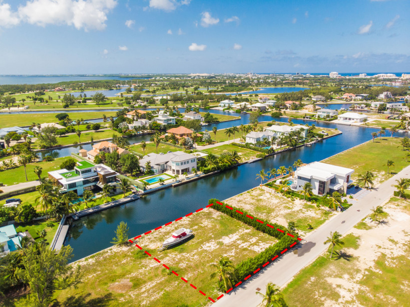 CRYSTAL HARBOUR CANAL LOT CRYSTAL HARBOUR CANAL LOT