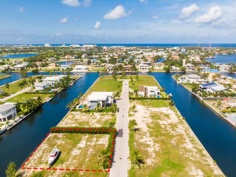 CRYSTAL HARBOUR CANAL LOT CRYSTAL HARBOUR CANAL LOT