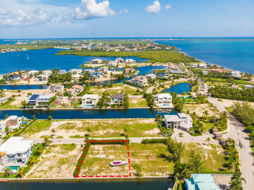 CRYSTAL HARBOUR CANAL LOT CRYSTAL HARBOUR CANAL LOT