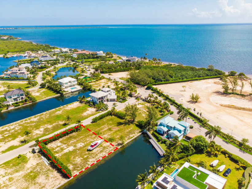 CRYSTAL HARBOUR CANAL LOT CRYSTAL HARBOUR CANAL LOT