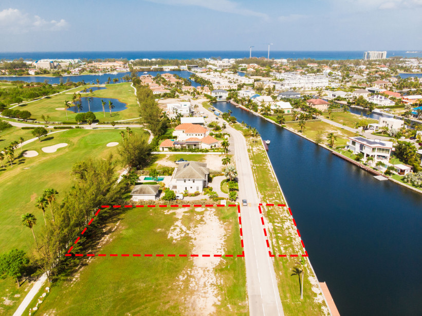 CRYSTAL HARBOUR CANAL / GOLF COURSE LOT