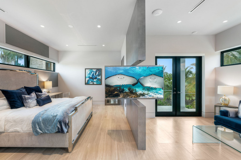 ATRIA - EXQUISITE WATER FRONT ESTATE - LALIQUE POINTE AT CRYSTAL HARBOUR ATRIA - EXQUISITE WATER FRONT ESTATE - LALIQUE POINTE AT CRYSTAL HARBOUR