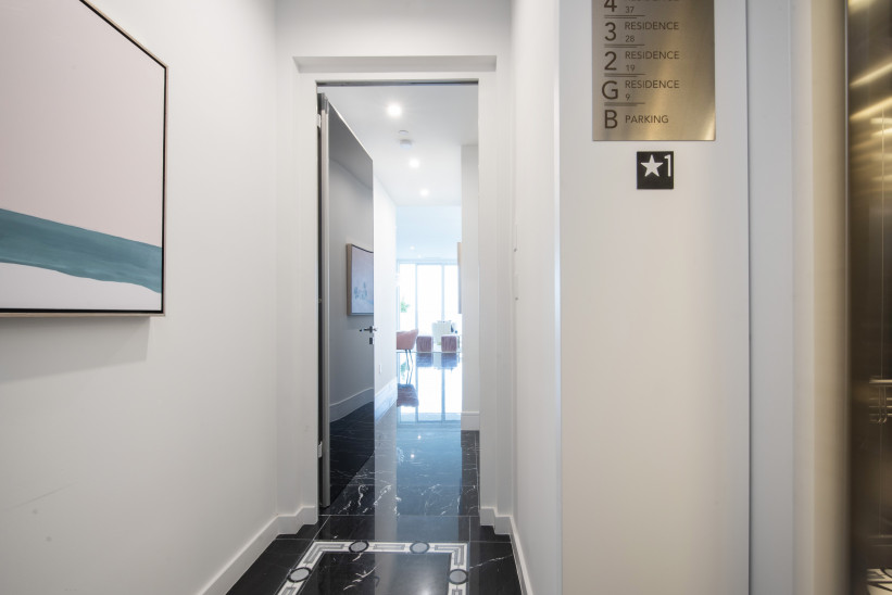 FIN RESIDENCE 9 - CORNER OCEAN FRONT UNIT WITH EXCEPTIONAL AMENITIES