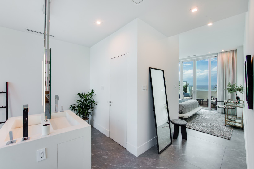 FIN  PENTHOUSE 33 - 4 BED OCEAN FRONT FURNISHED CONDO - DEVELOPER FINANCING AVAILABLE FIN  PENTHOUSE 33 - 4 BED OCEAN FRONT FURNISHED CONDO - DEVELOPER FINANCING AVAILABLE