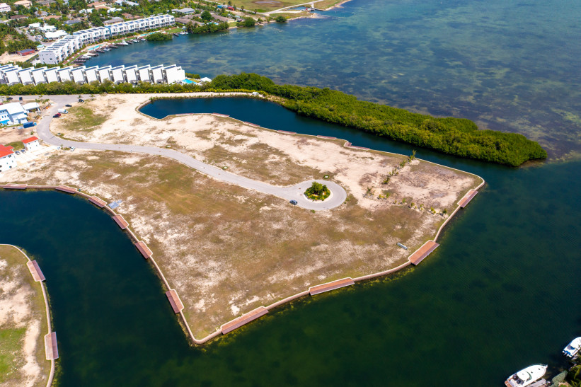 HARBOUR REACH WATERFRONT LOT - OWNER FINANCING