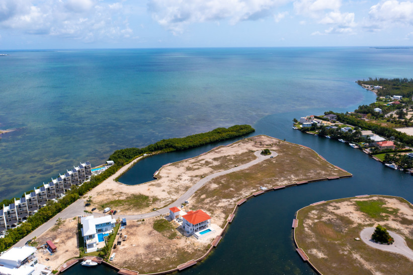 HARBOUR REACH WATERFRONT LOT - OWNER FINANCING