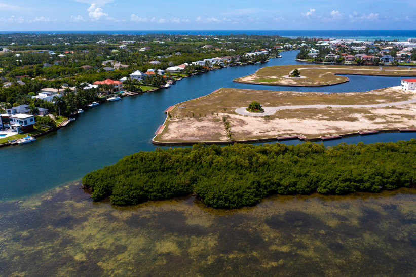 HARBOUR REACH WATERFRONT LOT - OWNER FINANCING