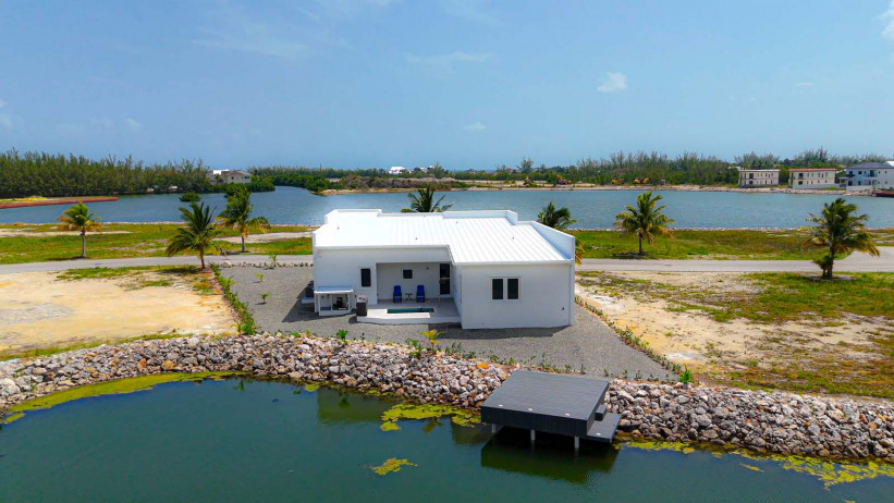 THE CHANNELS CANAL FRONT HOME - NEW CONSTRUCTION!