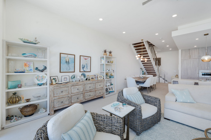 INDIGO BAY #4 - OCEANFRONT DEVELOPER'S RESIDENCE