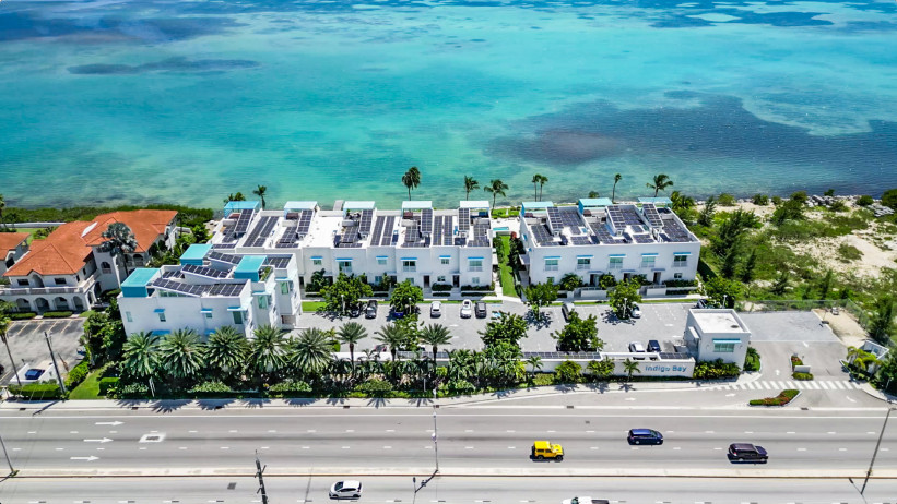 INDIGO BAY #4 - OCEANFRONT DEVELOPER'S RESIDENCE