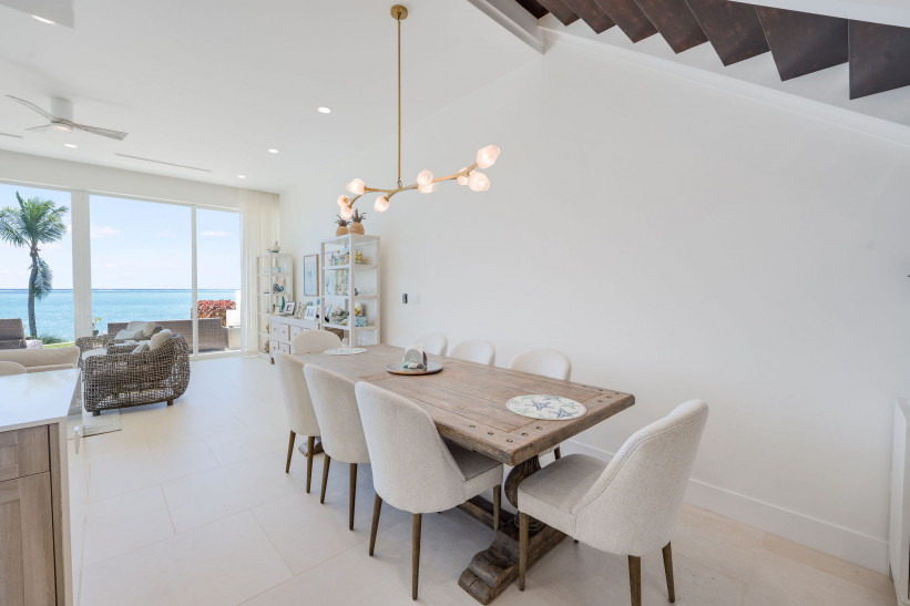 INDIGO BAY #4 - OCEANFRONT DEVELOPER'S RESIDENCE